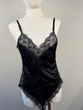 Vintage Warners Black Silky Lace Teddy/Bodysuit L